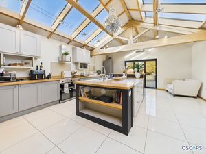 Photo 33- click for photo gallery